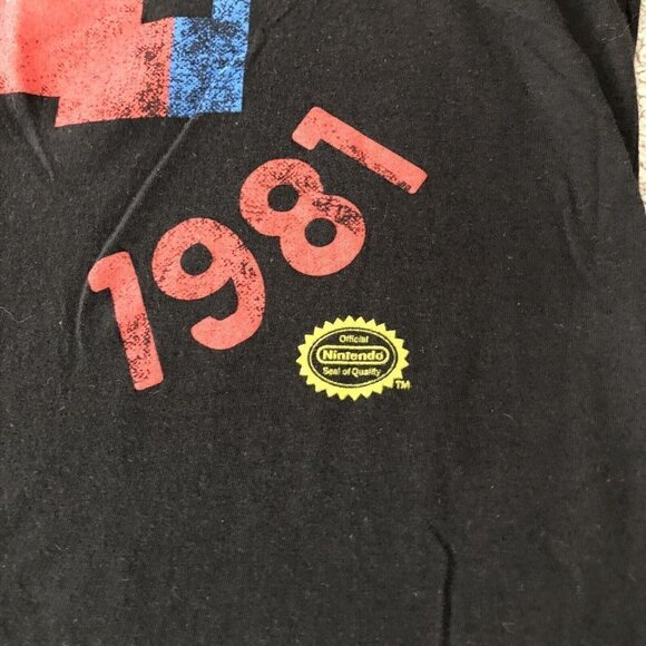 NINTENDO Womens 8-Bit Mario Man 1981 Black Short Sleeve T-Shirt Sz L - Picture 4 of 8